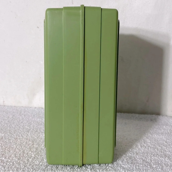 Vintage Orchid Paper Products Avocado Green Double Sided Napkin Dispenser - Picture 3 of 13